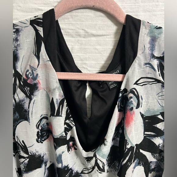 LANE BRYANT White/Black Floral Cold Shoulder Blouse Top Size 22/24 - Picture 4 of 6